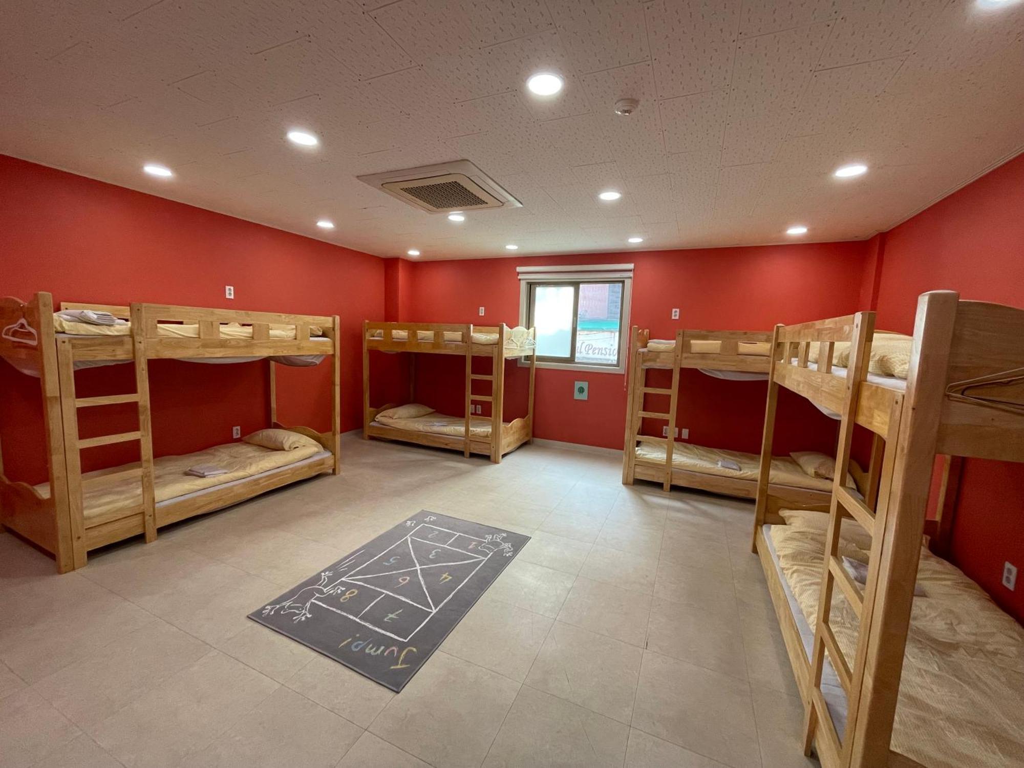 Jeju Airport Hostel Yesjun Εξωτερικό φωτογραφία