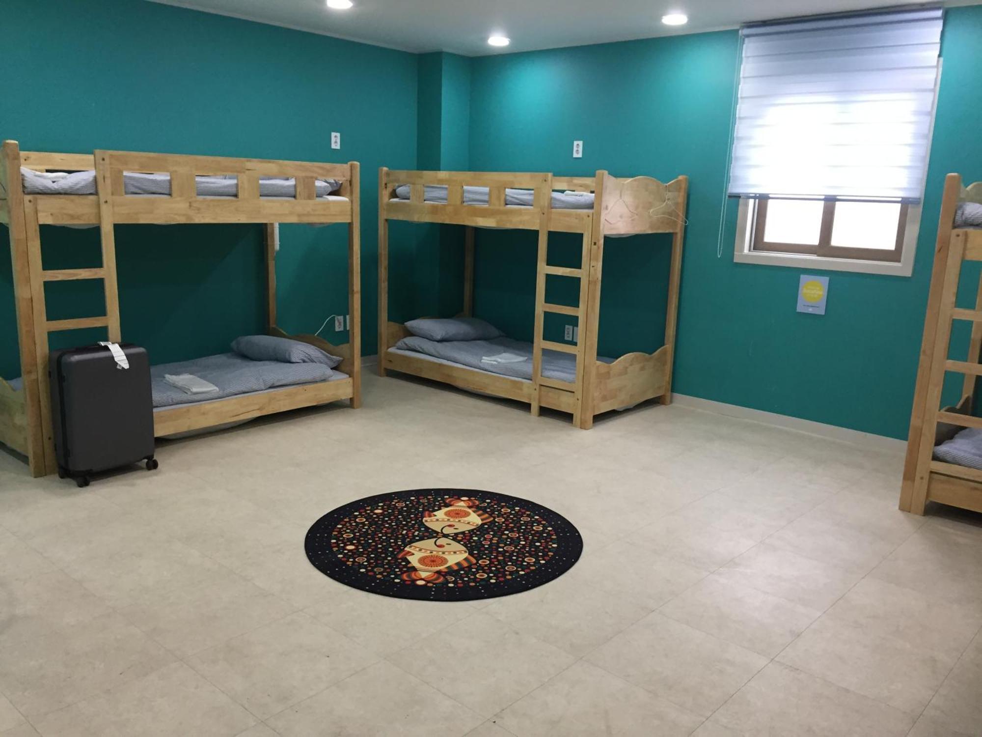 Jeju Airport Hostel Yesjun Εξωτερικό φωτογραφία