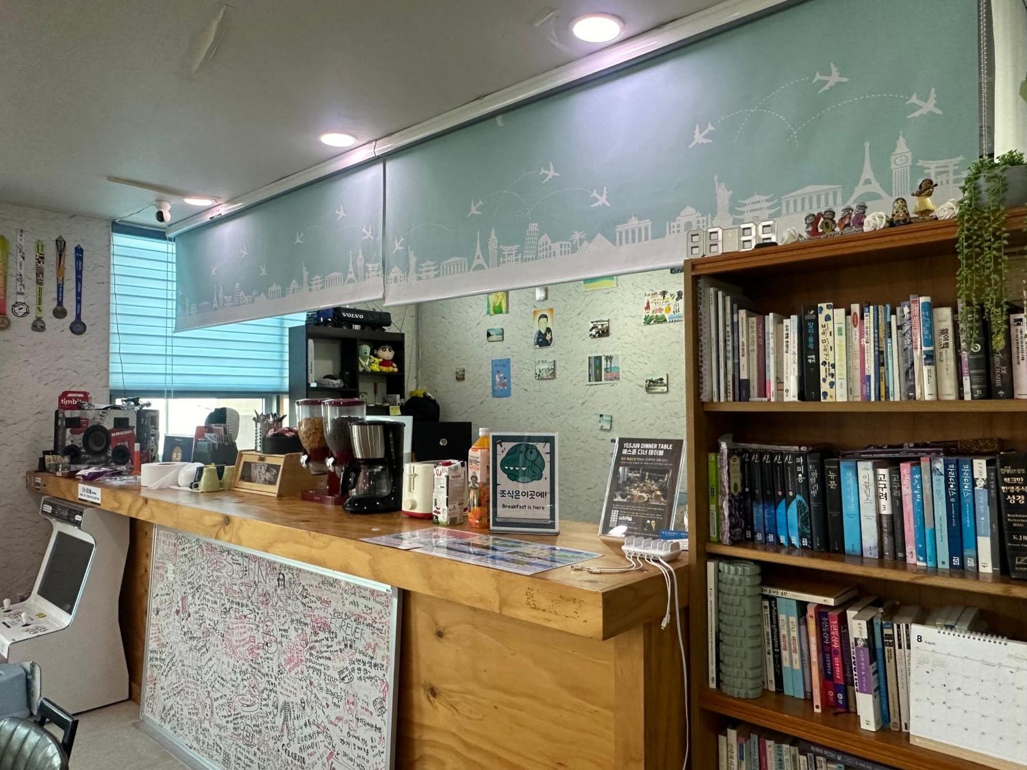 Jeju Airport Hostel Yesjun Εξωτερικό φωτογραφία